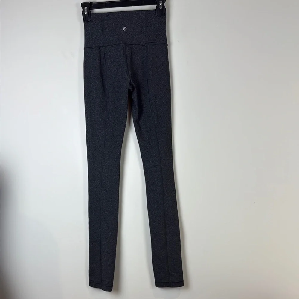 Lululemon Athletica Gray High-Waisted Seamless Leggings 33” inseam - Picture 2 of 6